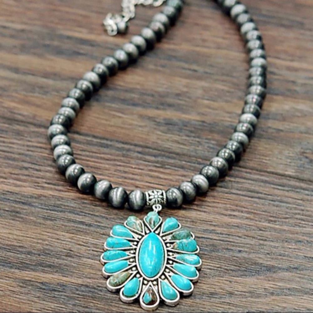 Boujee Boutique Turquoise and Silver Necklace
